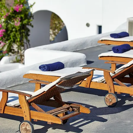 Finikia Memories 2* Oia (Santorini)